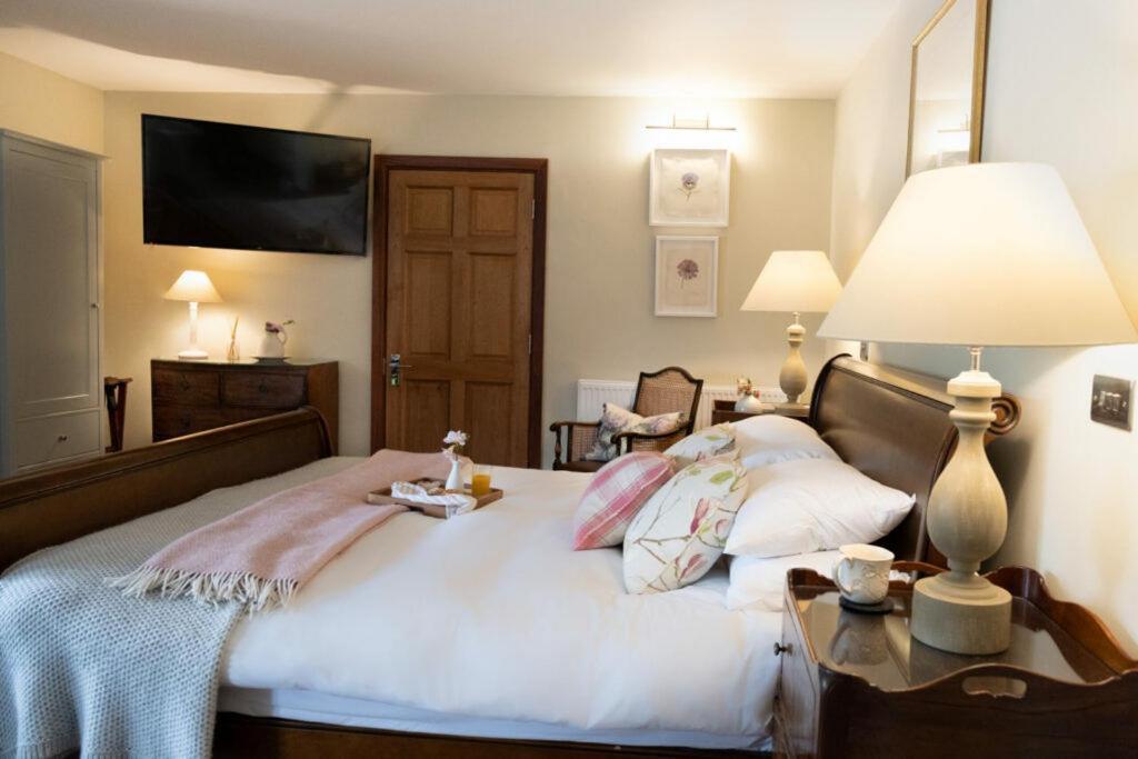 The Apple Rooms - Houghton Lodge ストックブリッジ エクステリア 写真