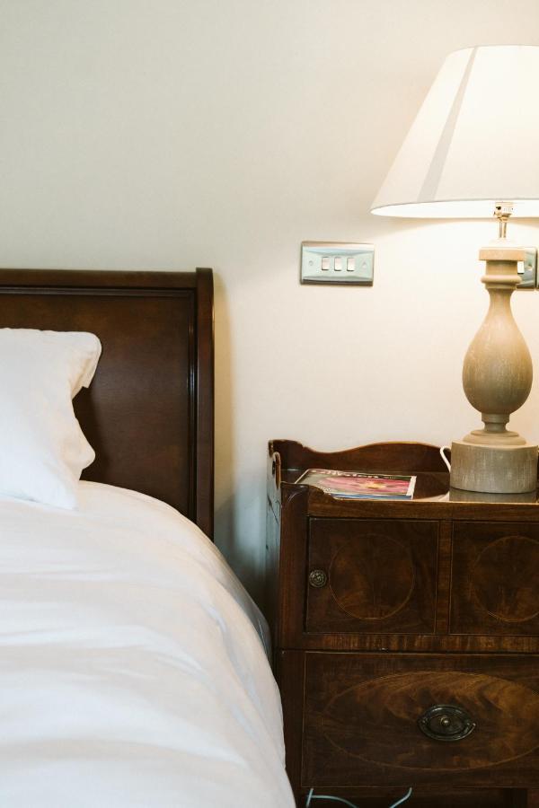 The Apple Rooms - Houghton Lodge ストックブリッジ エクステリア 写真
