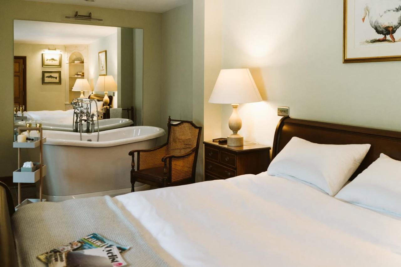 The Apple Rooms - Houghton Lodge ストックブリッジ エクステリア 写真